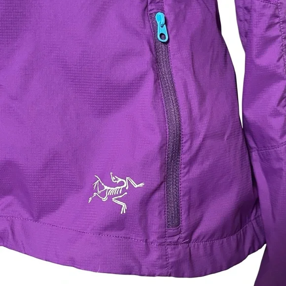 Arc’teryx Purple Women’s Marathon Running Jacket — Size Small - Picture 10 of 16